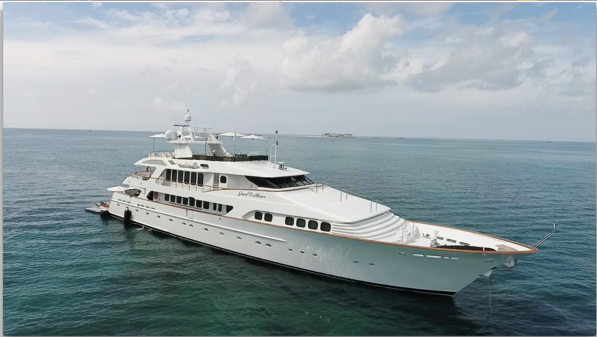 GRAND ILLUSION yacht Charter Brochure