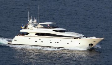 Lady Katana yacht Charter Price