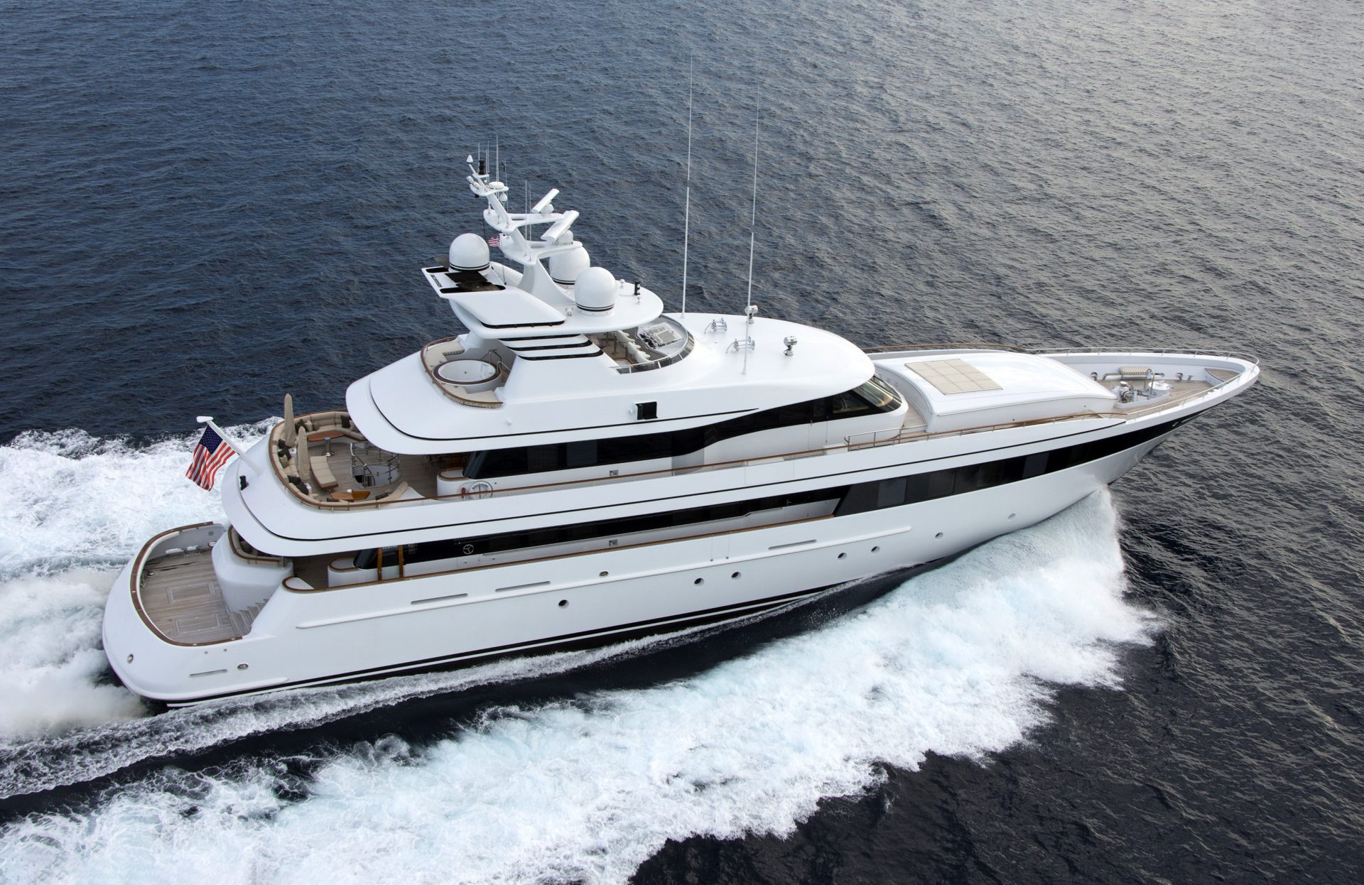 luxury yachts for sale in usa