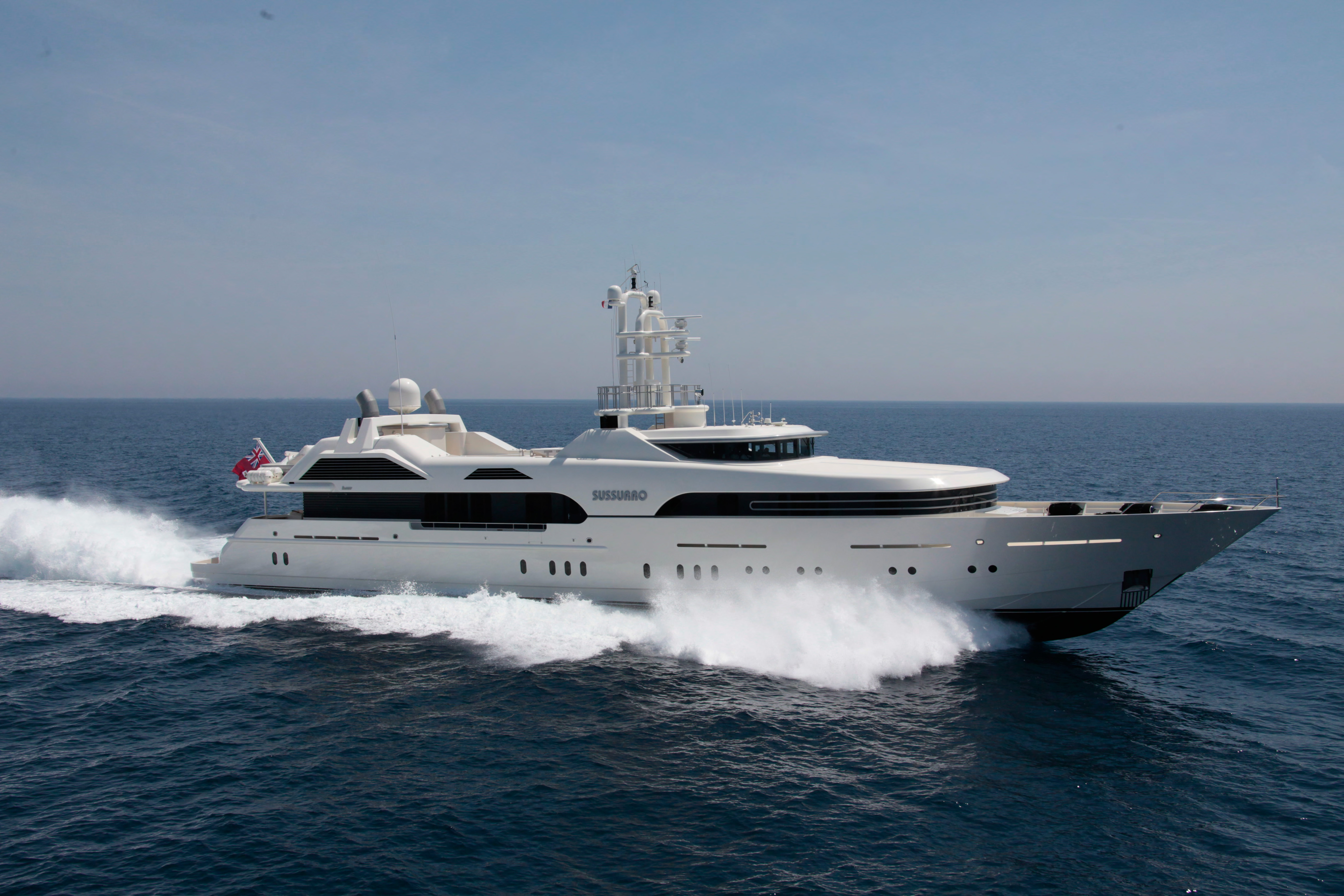 SUSSURRO YACHT FOR SALE - FEADSHIP LUXURY YACHT